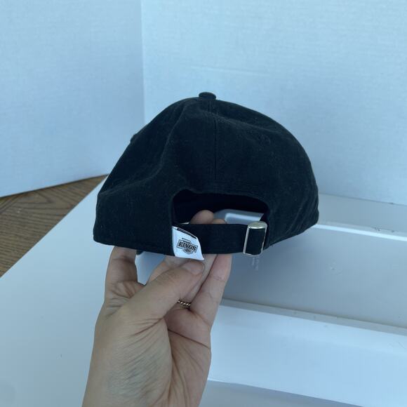 New Era Los Angeles Kings NHL Hat New With Tags LA 9TWENTY Adjustable - Picture 3 of 5